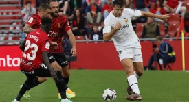 西甲保级大战：巴列卡诺主场对决塞维利亚，悬念重重