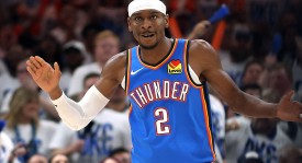 凯里·欧文加盟独行侠，新赛季剑指总冠军